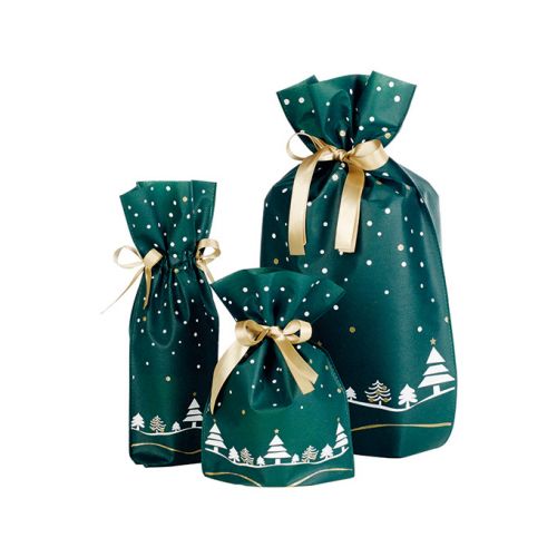 Non woven polypropylene gift bag green/white tree design with gold satin ribbon drawstring and gifttag 33x55cm, SC041P